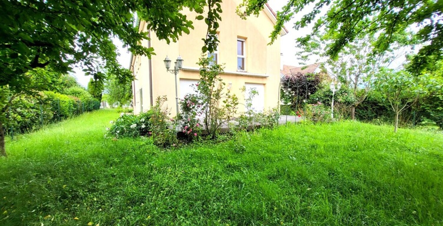 Dpt Doubs (25), à vendre VIEUX CHARMONT maison P8 — photo 1