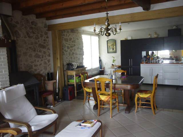 Maison à vendre 6 pièces proche de GONDRIN (32) avec vue sur les Pyrénéees — photo du bien