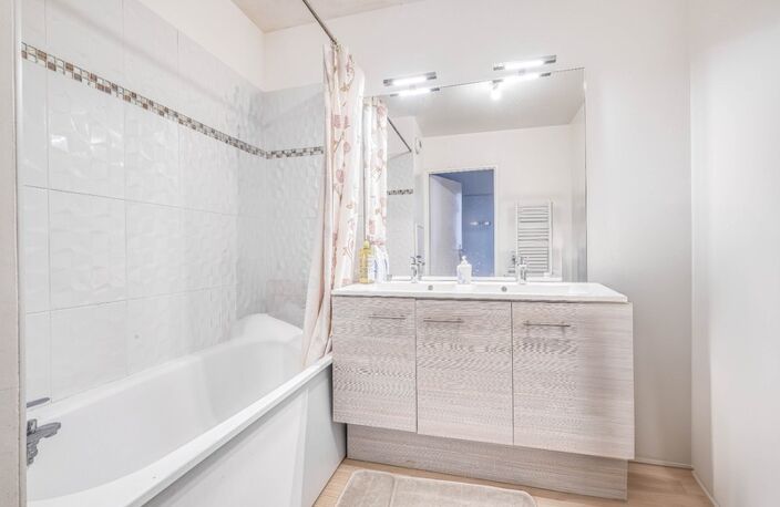 Christophe Michaudelle Capifrance, EXCLUSIVITÉ, vous propose à MEAUX, appartement récent (2018) 3 pièces 69 m² avec sa terrasse et sa place de stationnement — photo 5