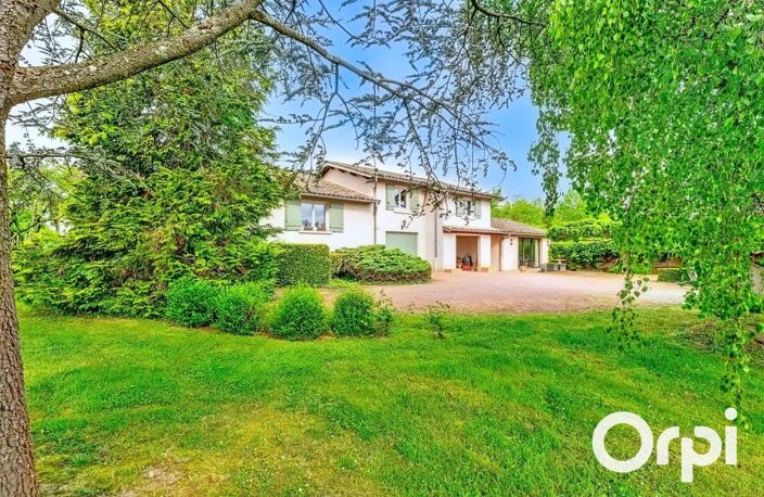 Belle Villa familiale dans un cadre paisible proche de Belleville En Beaujolais — photo 2