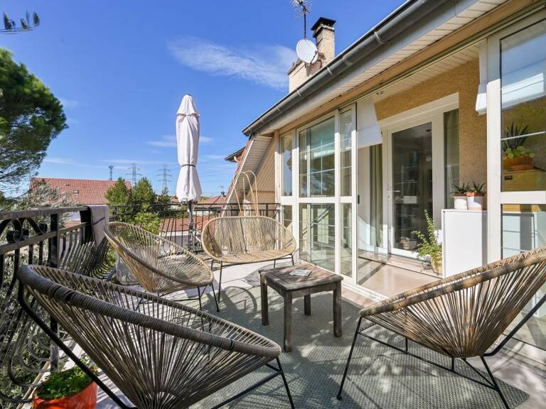 Maison À Vendre — photo 1