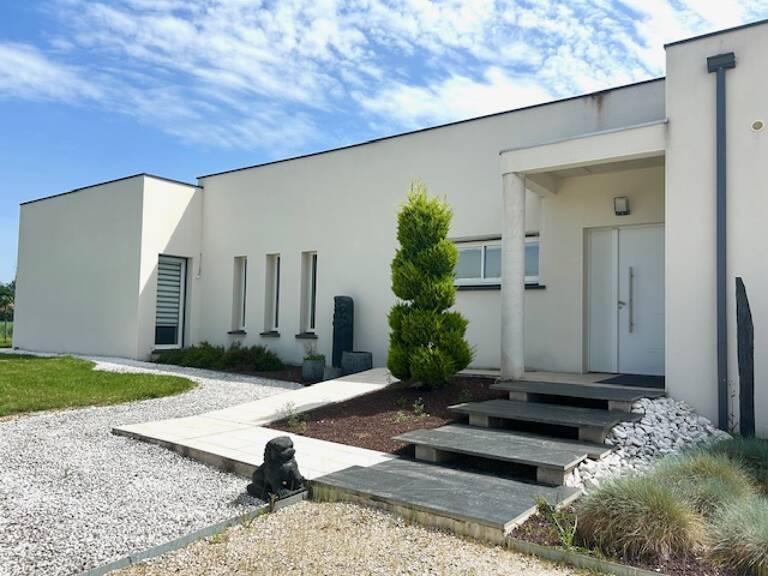 Belle maison — photo 1