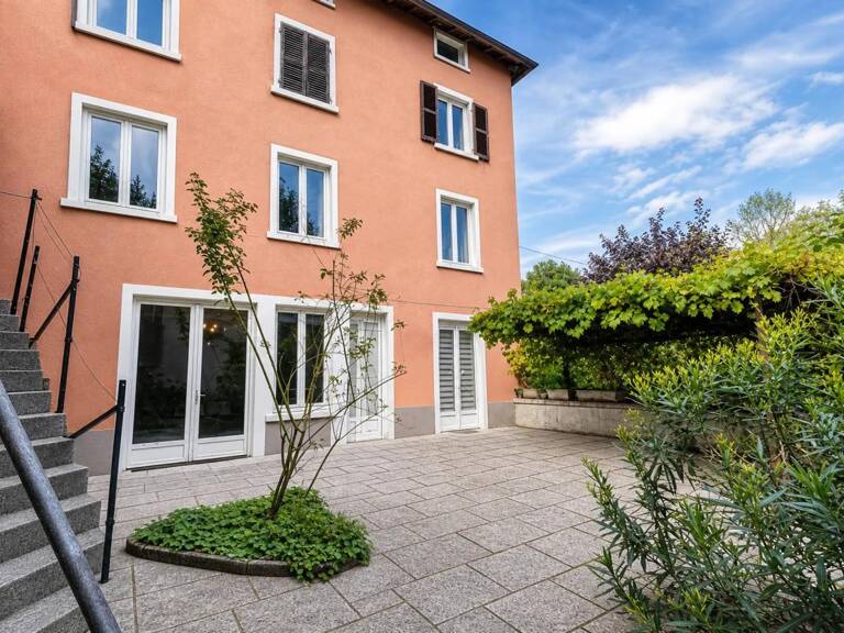 Maison de charme en vente à Courzieu - Idéal pour familles — photo 1
