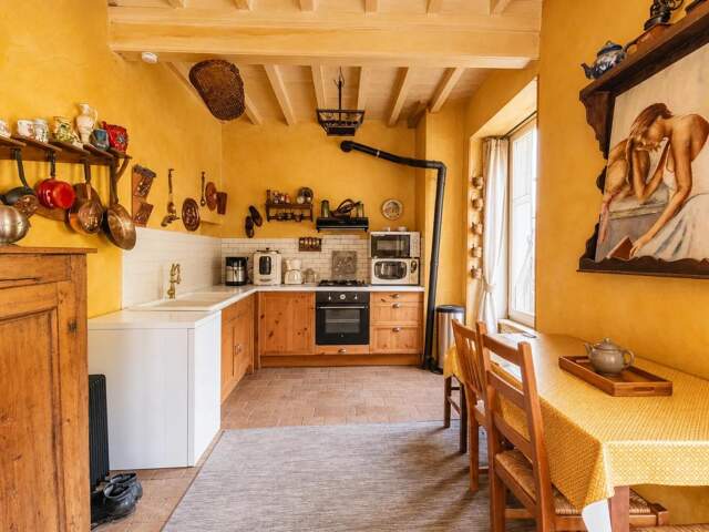 Maison de charme en vente à Courzieu - Idéal pour familles — photo du bien