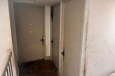 Appartement 11 pièces 299000 €