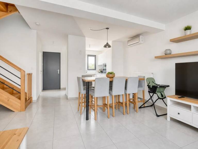 Maison moderne 5 pièces avec jardin à Merville — photo 1