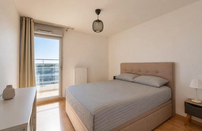 VENDU LOUÉ - 3 pièces de 63 m2, situé à Vaulx-en-Velin — photo 4
