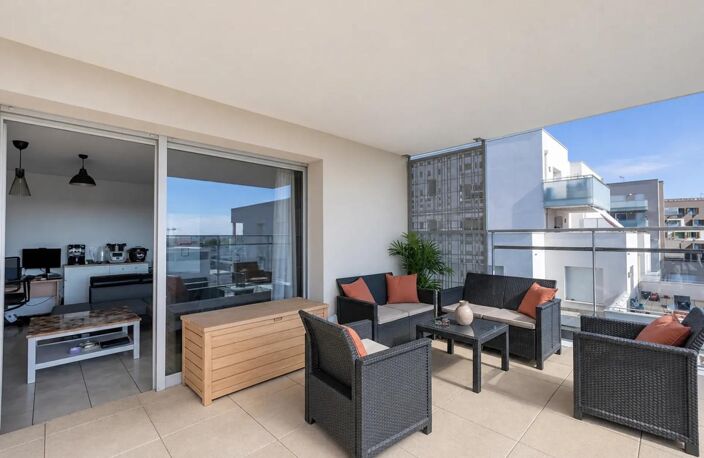 VENDU LOUÉ - 3 pièces de 63 m2, situé à Vaulx-en-Velin — photo 2