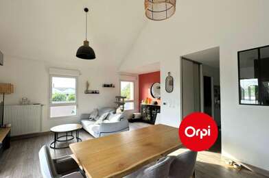 Appartement 4 pièces 1464 €