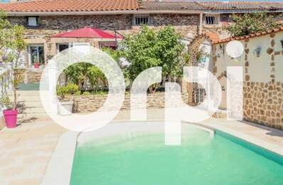 FARNAY MAISON EN PIERRE AVEC PISCINE — photo du bien