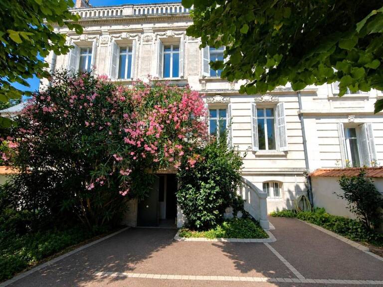 Villa bourgeoise centre ville La Rochelle — photo 1
