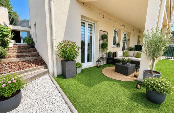 Appartement T3 + terrasse+ 30 m² dépendance — photo 3