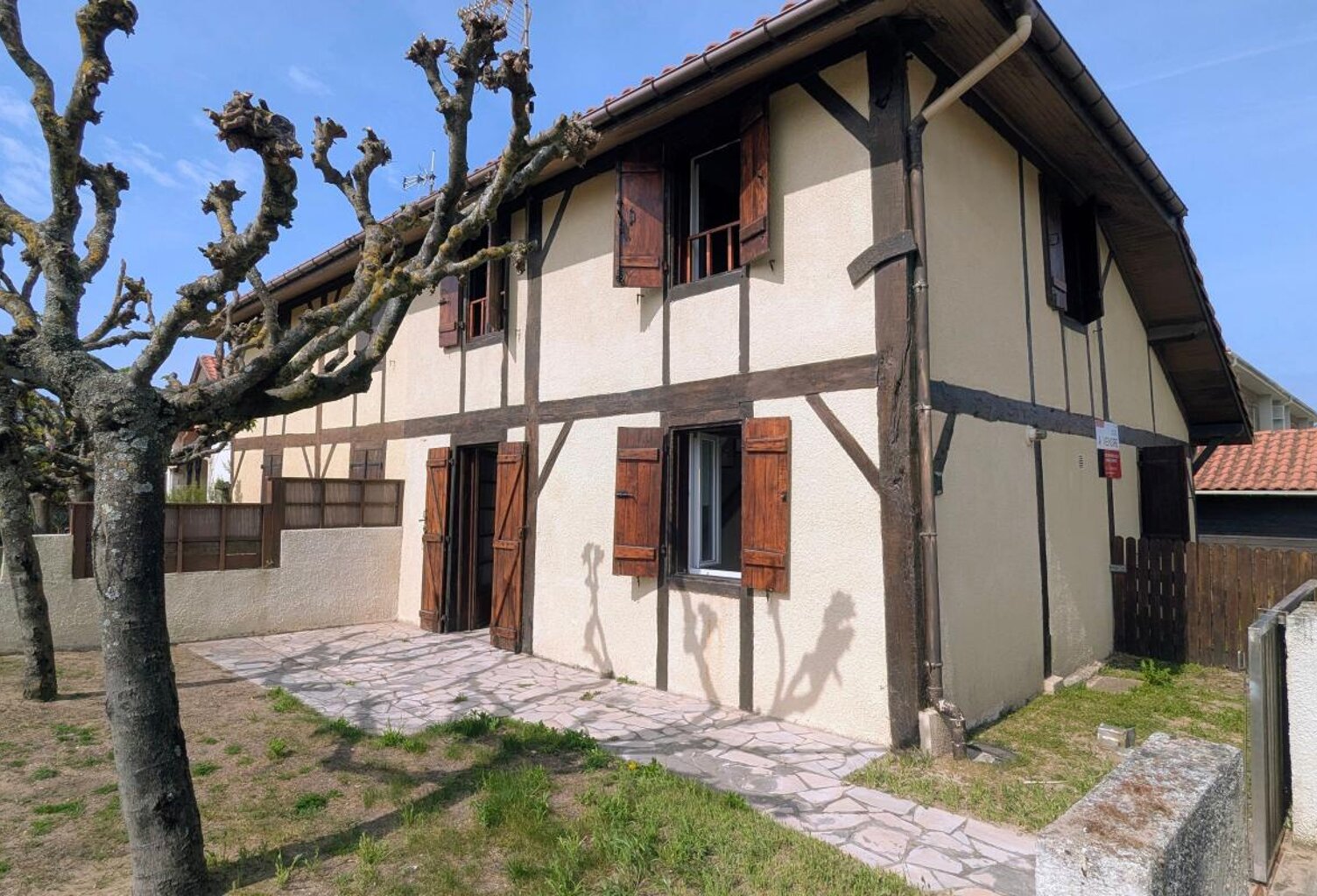 Maison À Vendre — photo 1