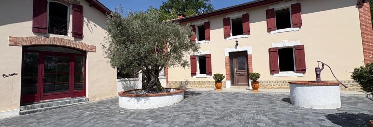 Maison 4 Pièces 195 m² à vendre à Poyartin (40380)
