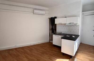 Appartement À Louer T2 Toulon — photo du bien
