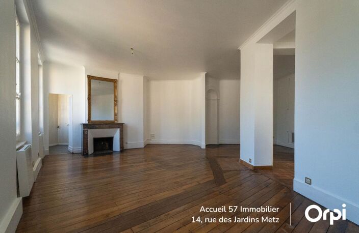 Appartement À Vendre — photo 3
