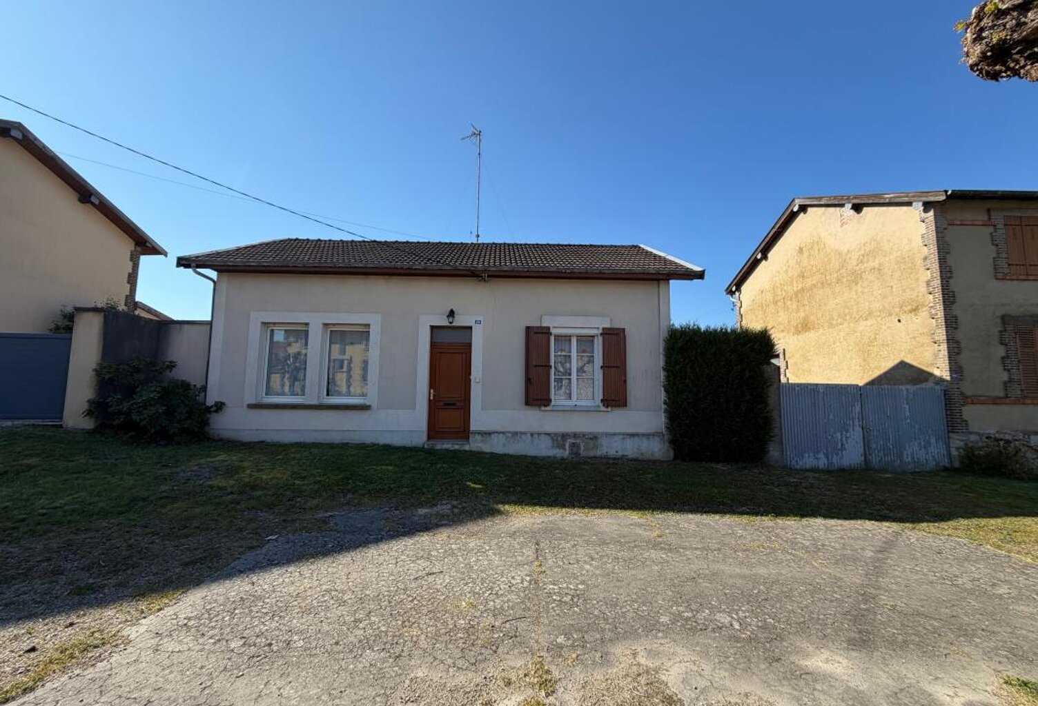 Maison À Vendre — photo 1
