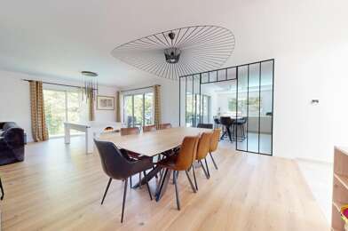 Maison 5 pièces 591640 €