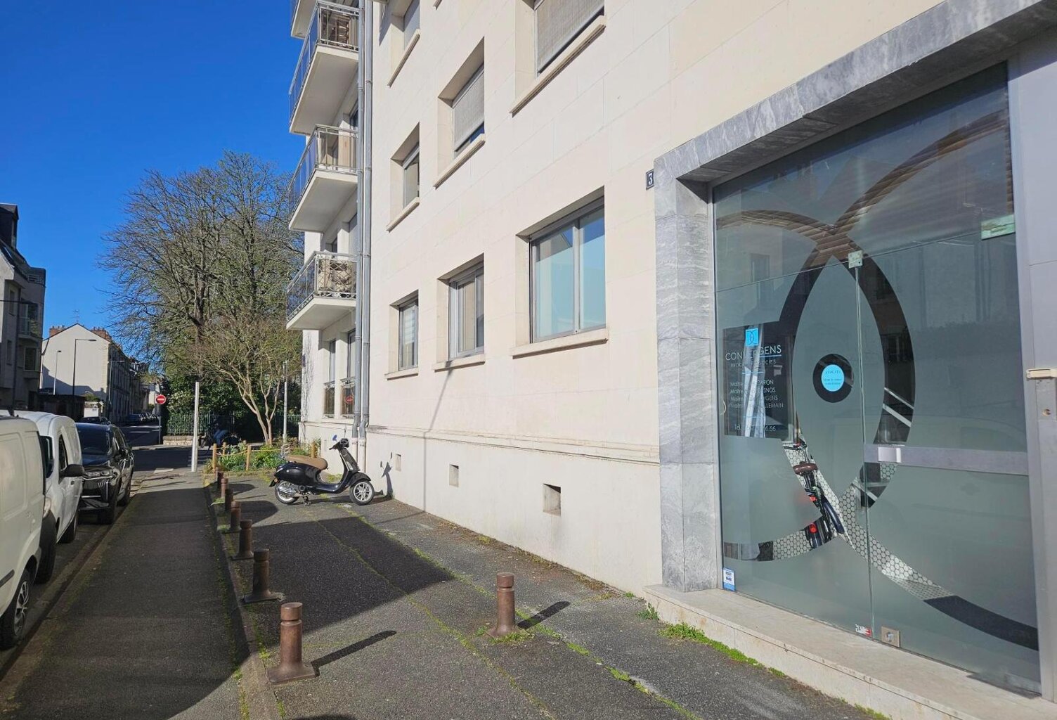 Location bureau  130 m² à Tours (37000) — photo 1
