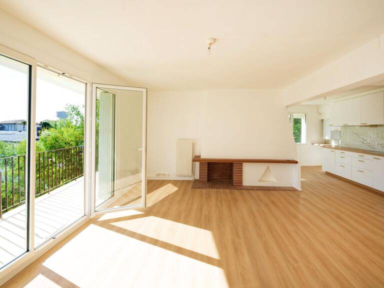Appartement À Vendre — photo 1