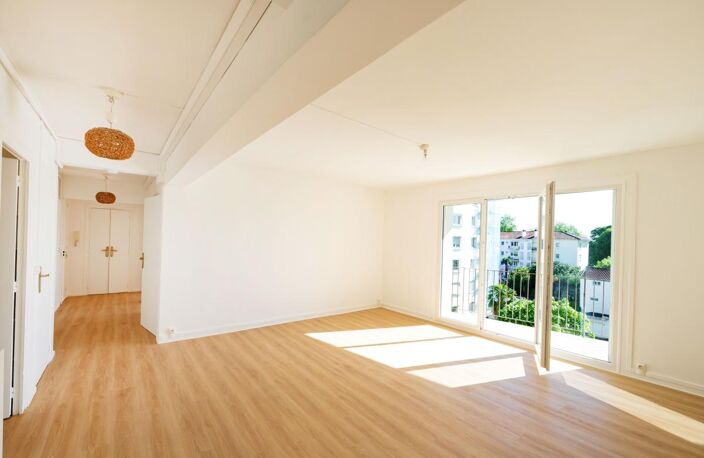 Appartement À Vendre — photo 3