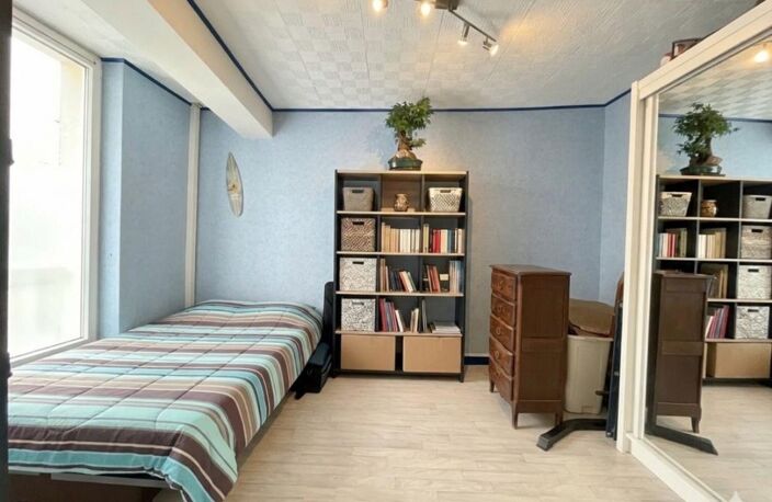 Immeuble 165 m² - Saintes — photo 4
