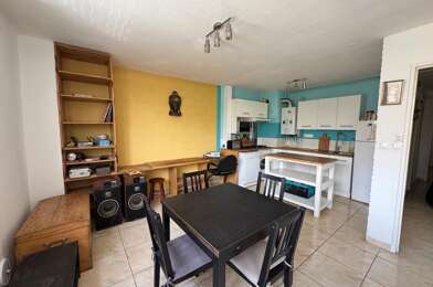 Appartement 3 pièces 121000 €