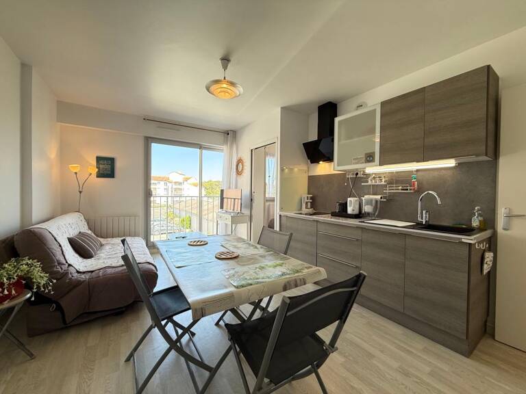 Bel APPARTEMENT rénové en centre ville — photo 1