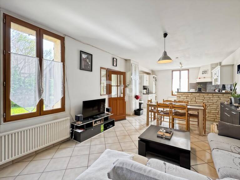 Maison À Vendre — photo 1