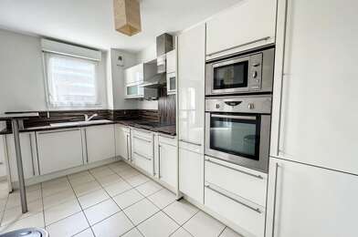 Appartement 3 pièces 211000 €