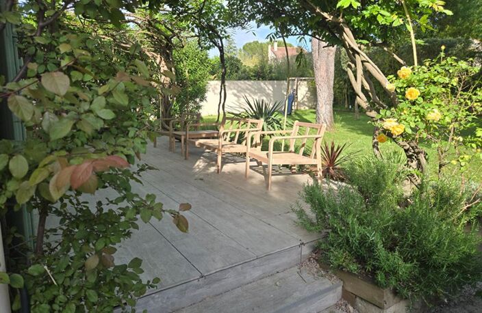 Villa La Calmette 6 pièce(s) 113.7 m2 sur 765 m2 — photo 3