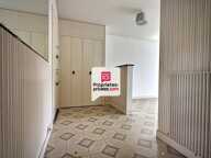 Appartement T4 d'env. 111m2 avec 3 ch., ascenseur et parking couvert dans secteur prisé sur PERIGUEUX (24000) — photo 2