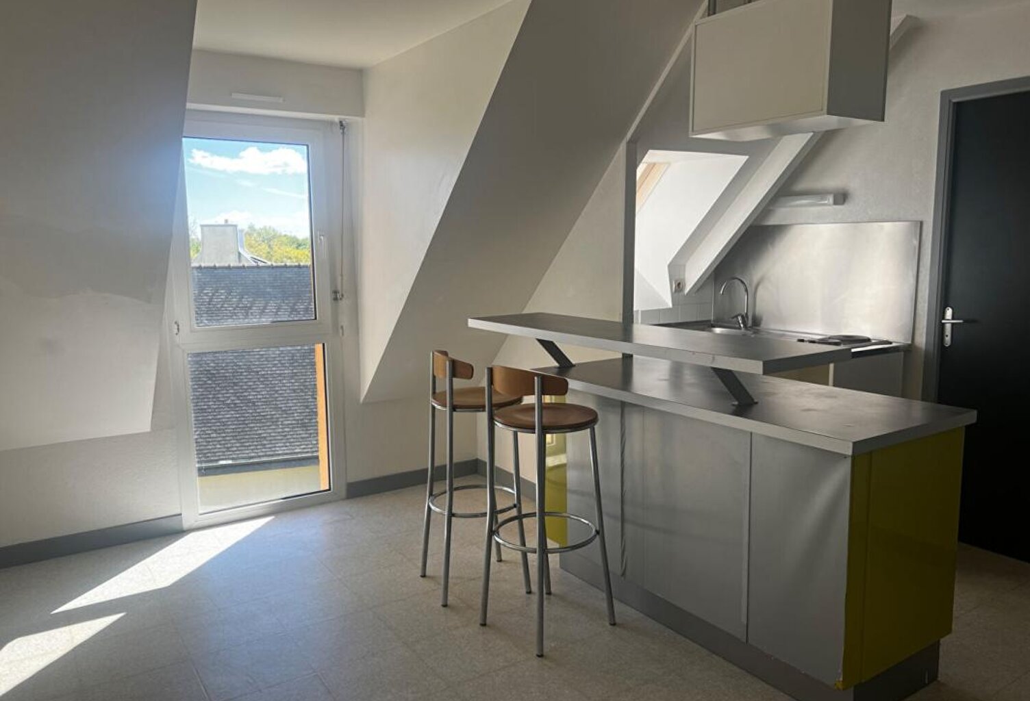 T2 dernier étage - Idéal investissement locatif - Proximité pôle étudiant — photo 1