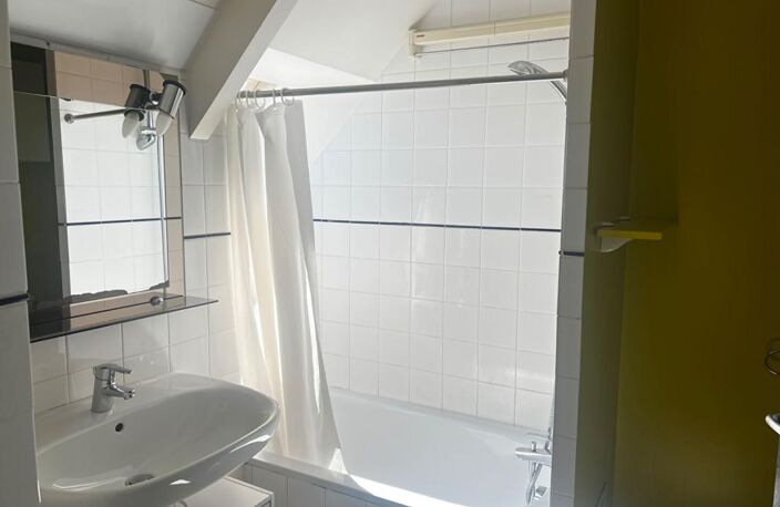 T2 dernier étage - Idéal investissement locatif - Proximité pôle étudiant — photo 5