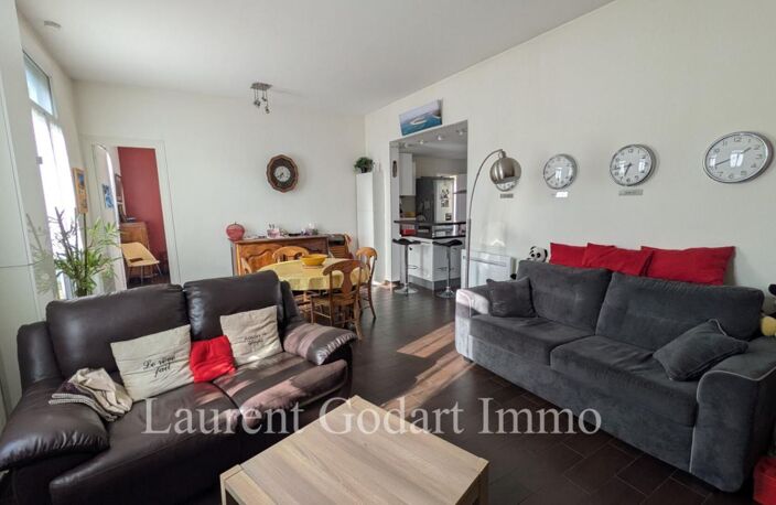 Maison de plain pied avec 2 chambres + dépendance — photo 2