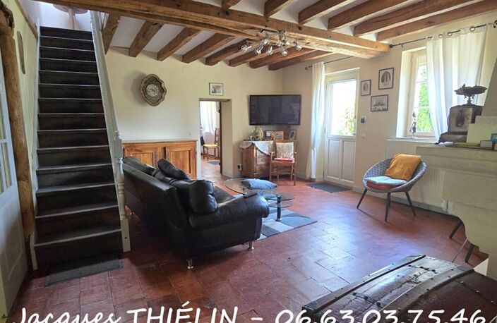 Charme de l'ancien & lumière contemporaine pour cette spacieuse longère familiale — photo 5