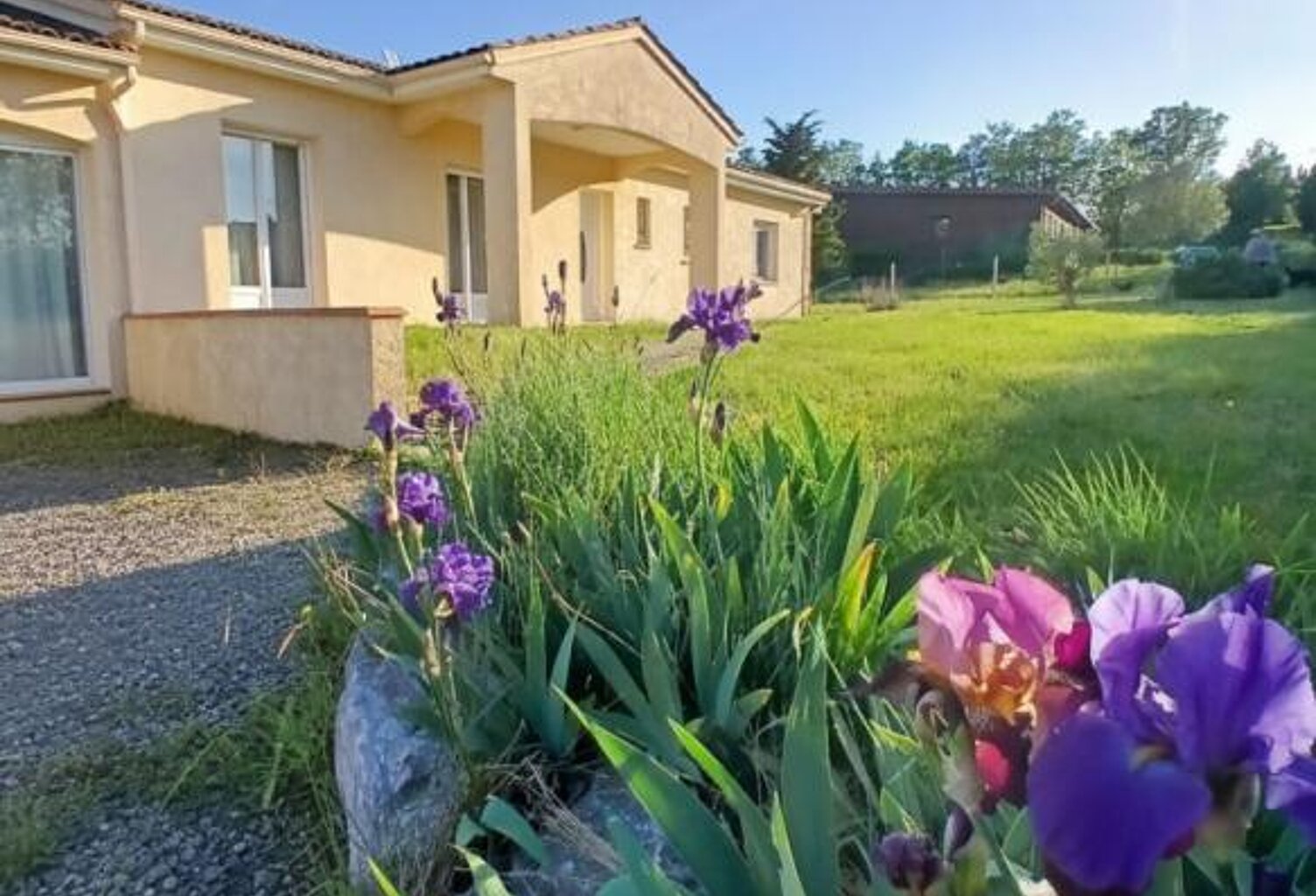 Maison de 115m², 6 pièces piscine et panneaux photovoltaïques — photo 1