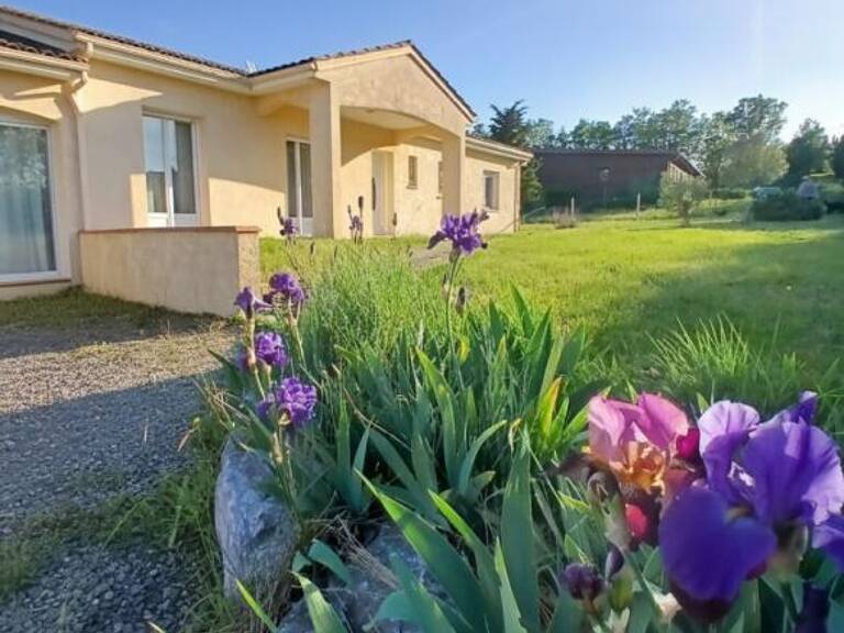 Maison de 115m², 6 pièces piscine et panneaux photovoltaïques — photo 1