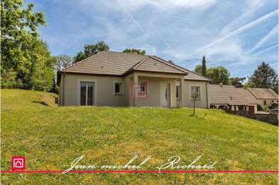 Maison 5 pièces 221500 €