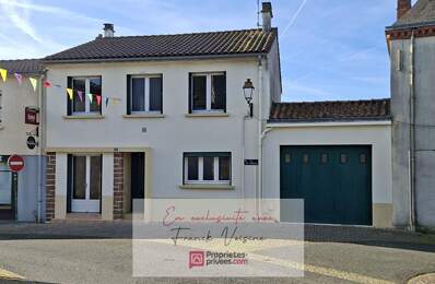 A VENDRE en EXCLUSIVITE au Boupère, centre bourg, maison de 109 m2 avec 4 chambres et 1 bureau sur une parcelle de 291 m2 — photo du bien