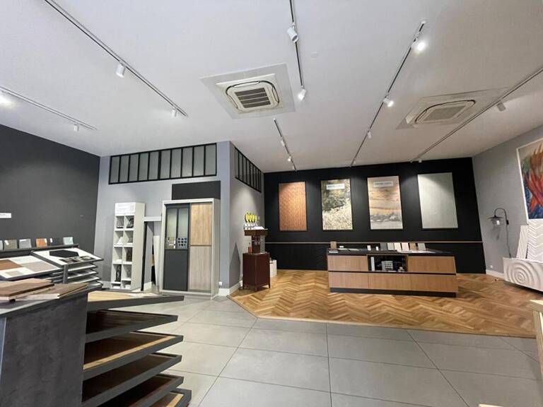 Local Nevers - 163m² - pas de travaux — photo 1
