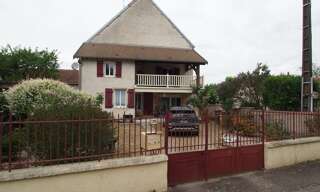 Maison 10 Pièces 230 m² à vendre à Gray (70100)
