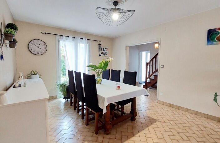 Maison Loire 6 pièce(s)  145 m2 — photo 4