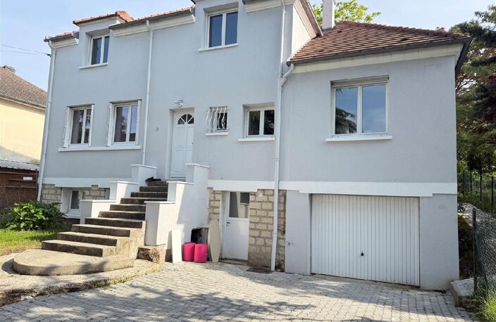 Vente maison 8 pièces 180 m² Taverny (95150) — photo 2