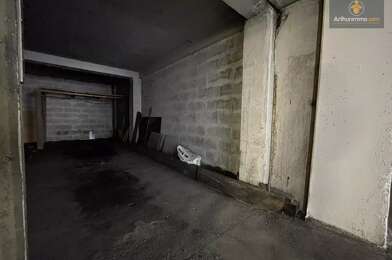 Garage  23000 €