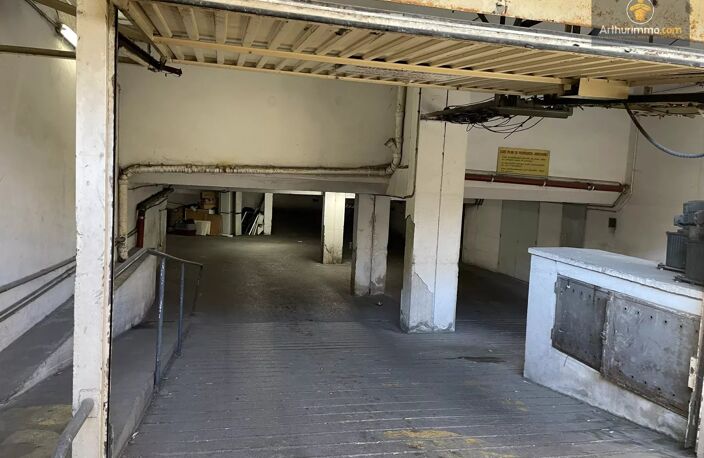 NICE ARENAS BOX FERME — photo 2