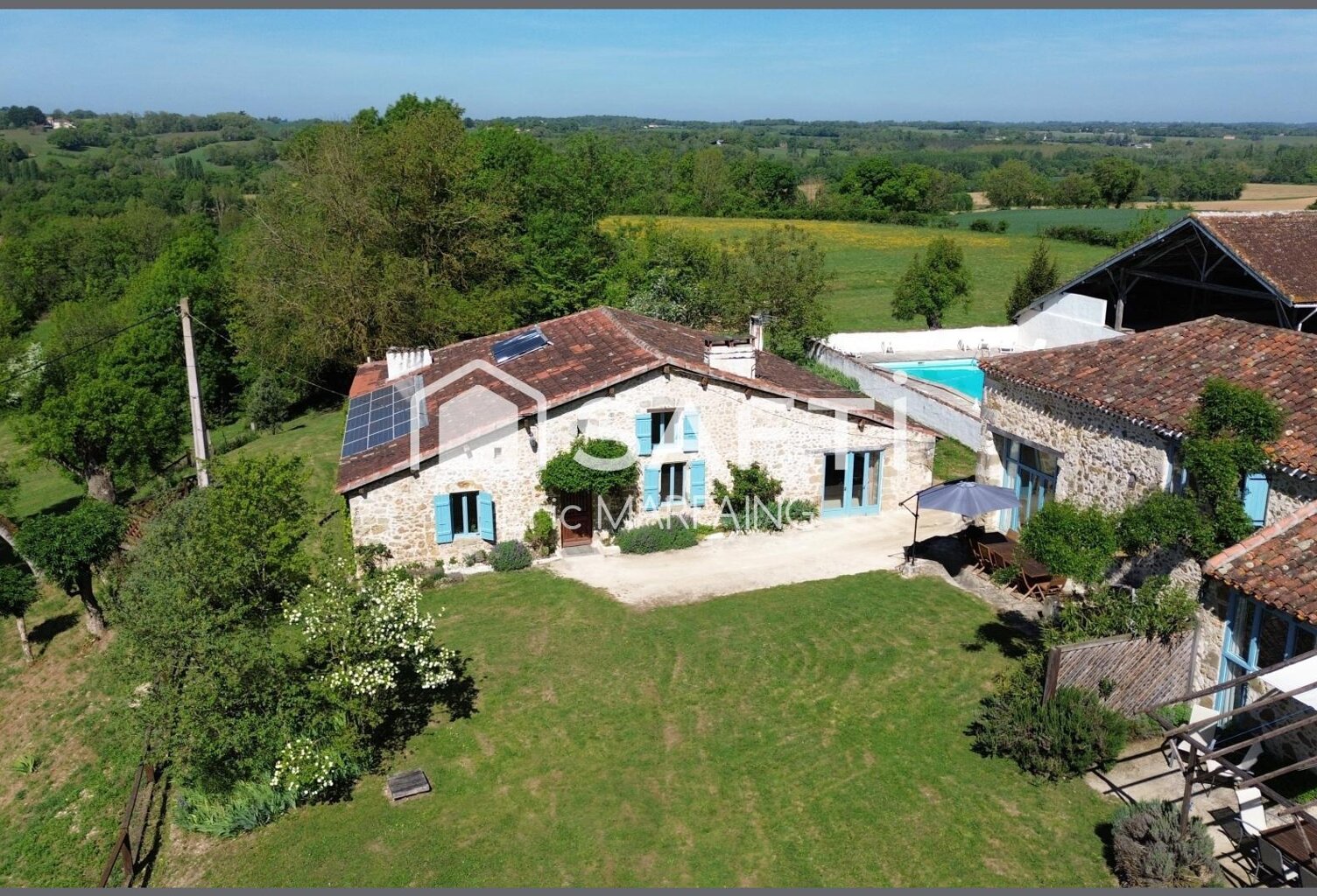 Domaine d'exception avec gîtes sur 4 ha — photo 1
