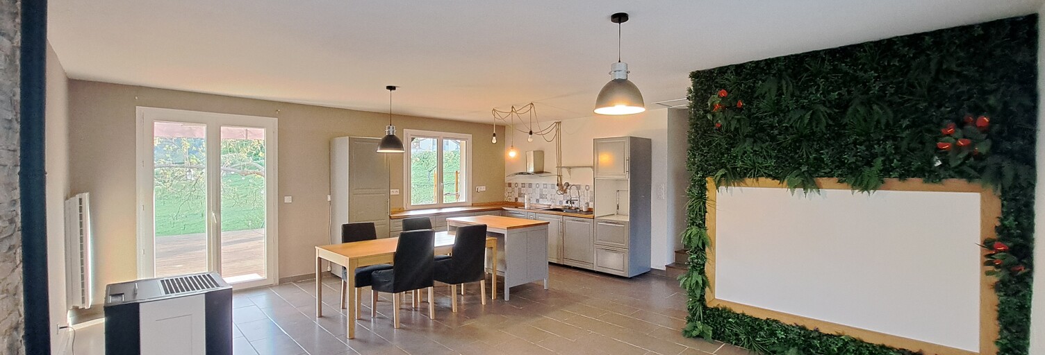 Maison 4 Pièces 96 m² à vendre à Olliergues (63880)