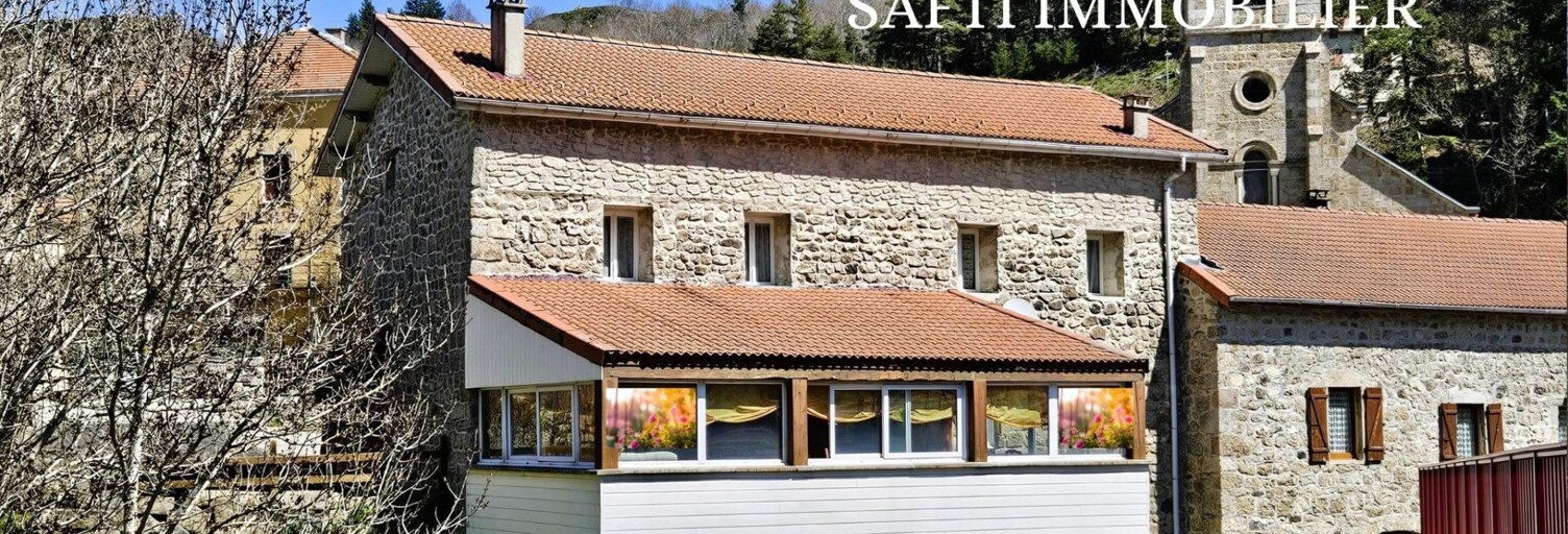 Maison 8 Pièces 245 m² à vendre à Cros-de-Géorand (07510)