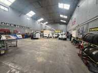 HANGAR PROFESSIONNEL — photo 3